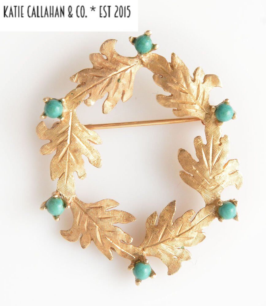Turquoise and 14kt Yellow Gold Wreath Brooch (Vintage)