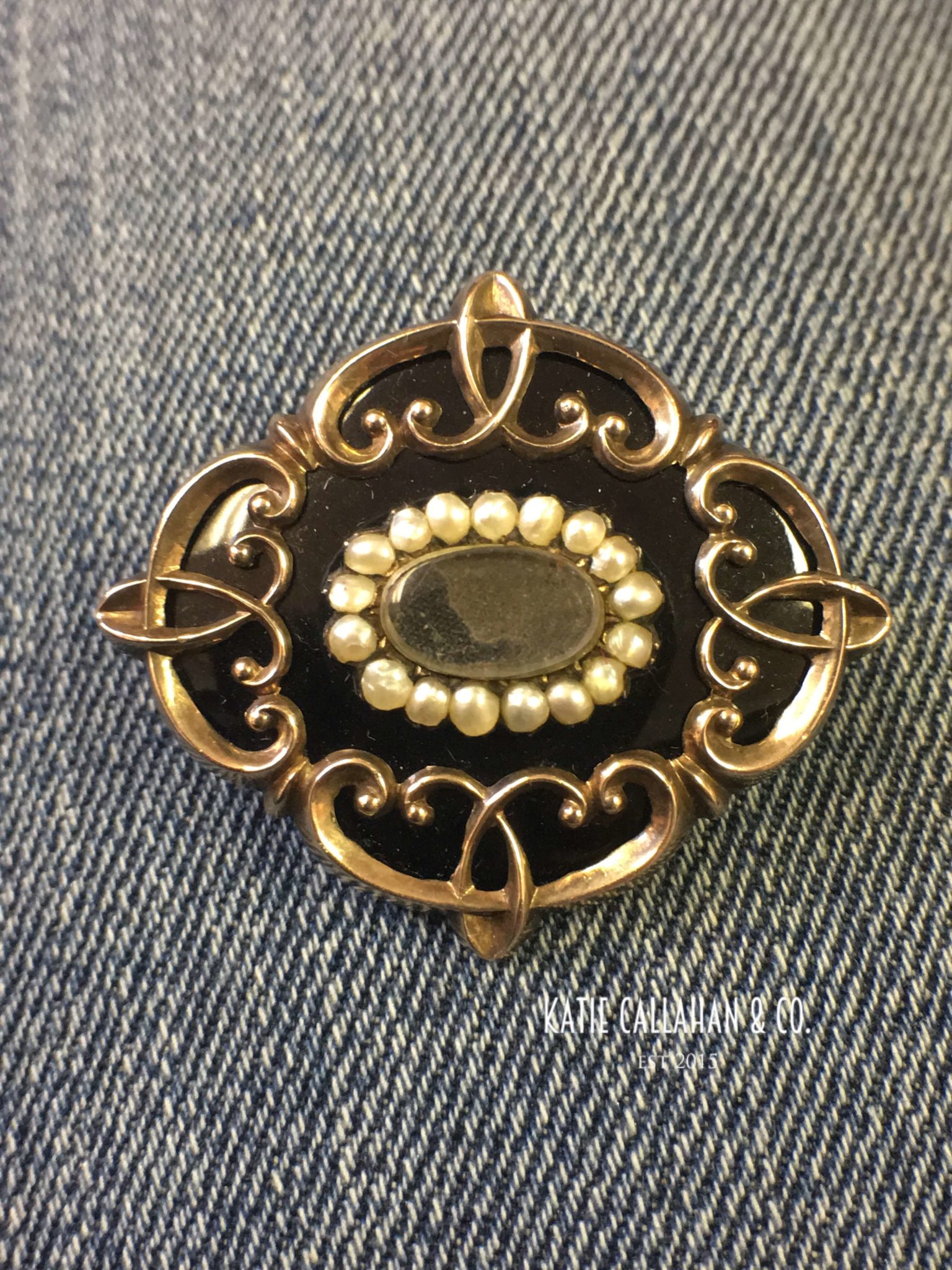 Victorian 14kt Yellow Gold Seed Pearl and Onyx Mourning Brooch/Pendant (Antique)