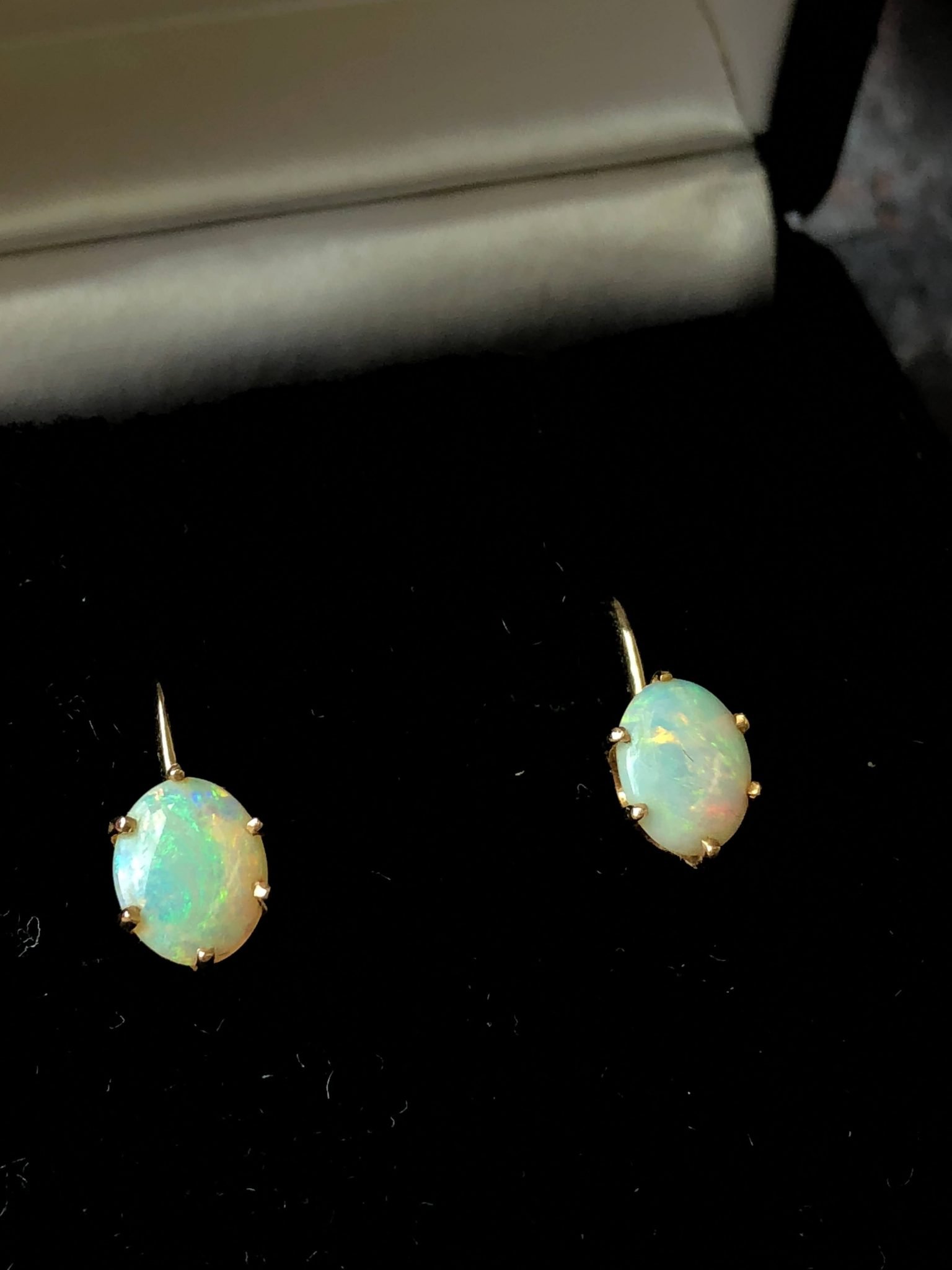 Retro Modern 14kt Yellow Gold Opal Solitaire Earrings (Vintage)