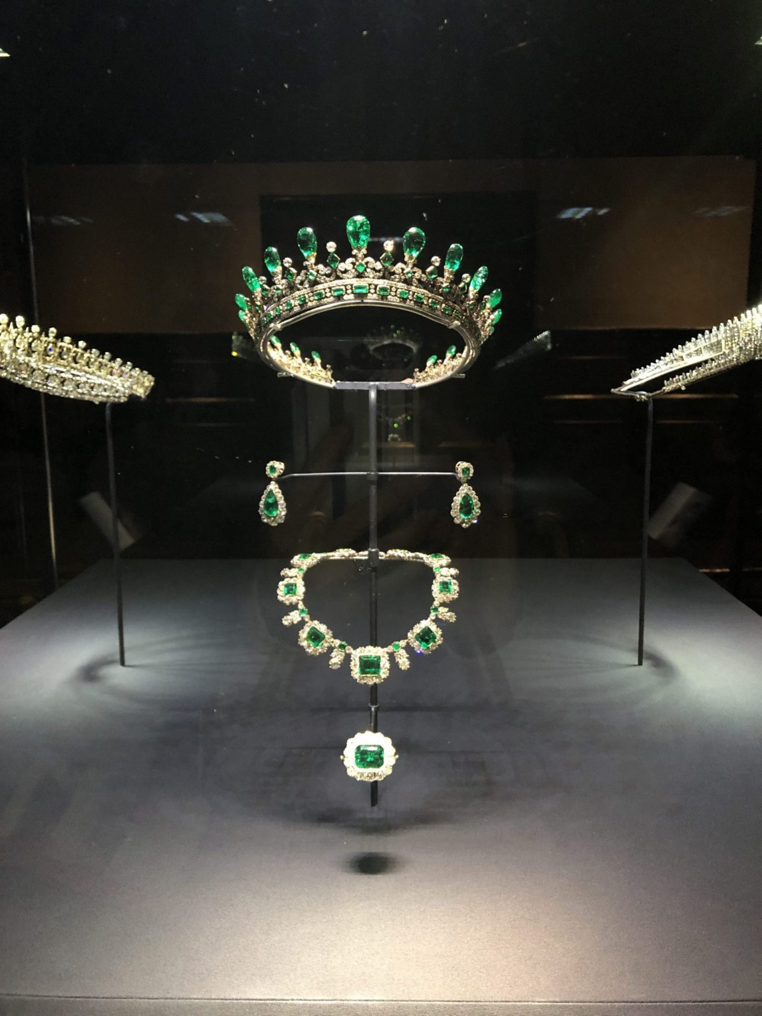 Royal British Tiaras: Queen Victoria's Emerald Tiara