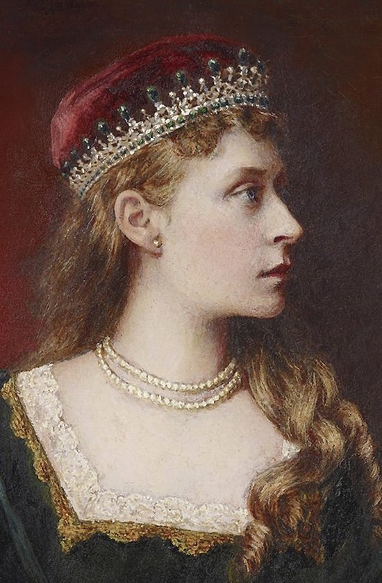 Royal British Tiaras: Queen Victoria's Emerald Tiara